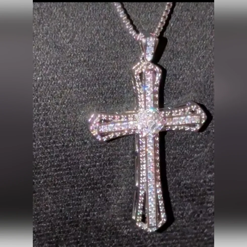 Elegant 14k Whit Gold Plated Cross Pendant Necklace 45cm